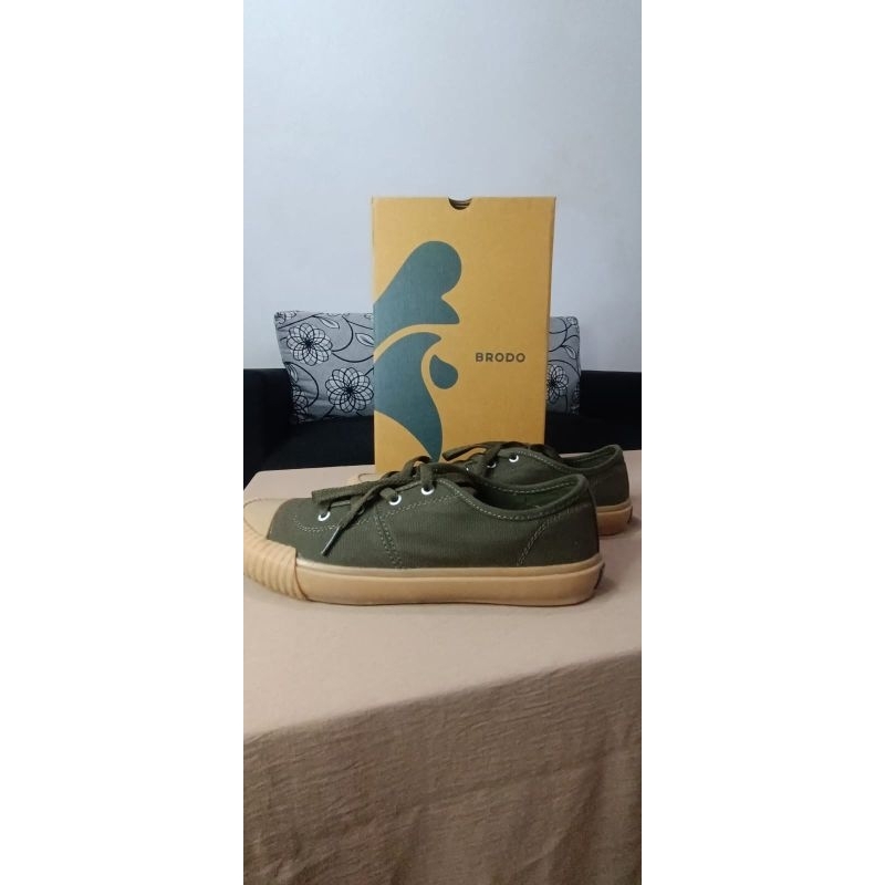 Brodo Vulcan Low Olive