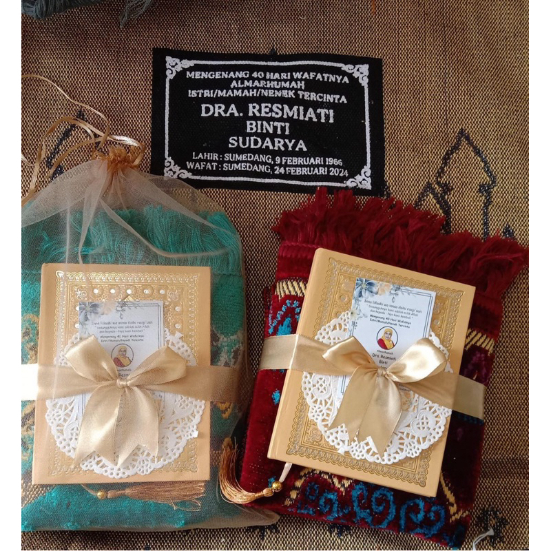 PAKET TAHLIL YASIN+SAJADAH BLUDRU SABLON NAMA