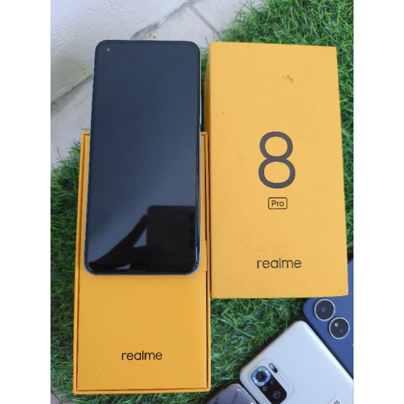 Handphone Second Realme 8Pro 8/128