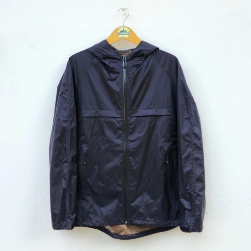 Uniqlo Blocktech Gorpcore [high waterproof]