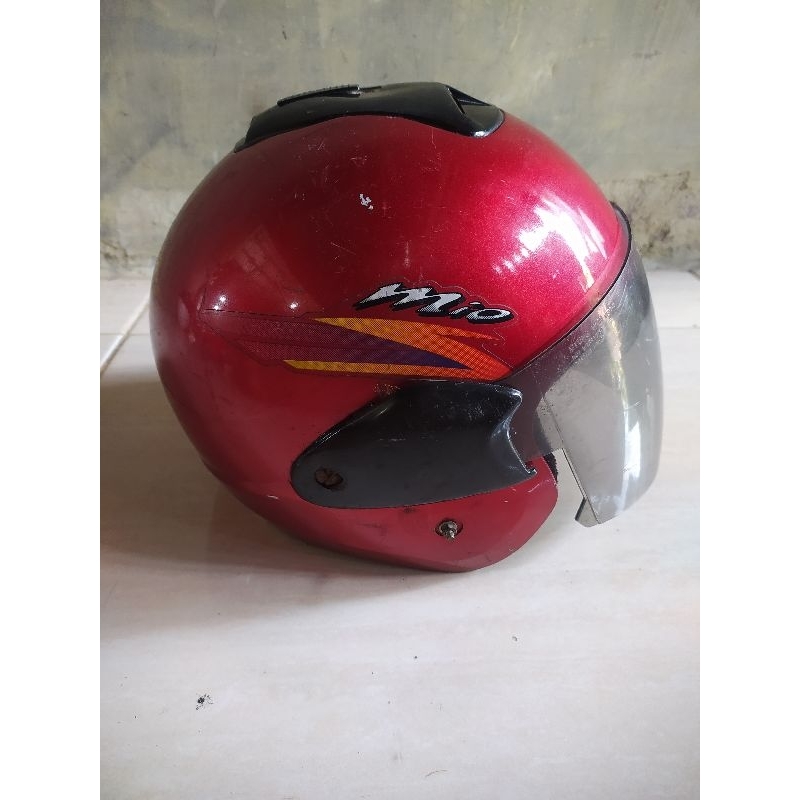 Helm Yamaha Mio warna merah original