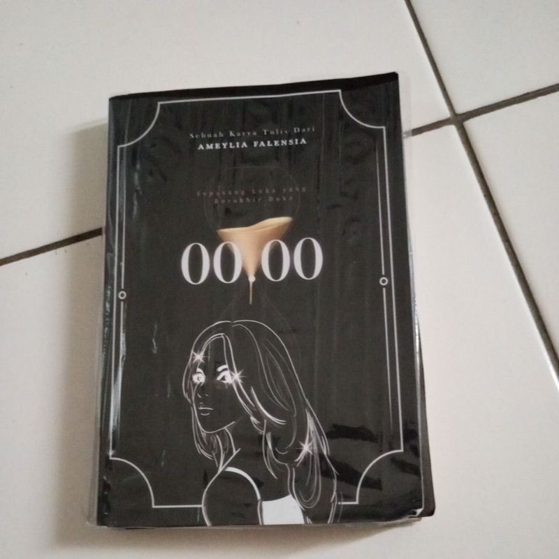 

novel 00.00- Ameylia Falensia (preloved) Ori 100%