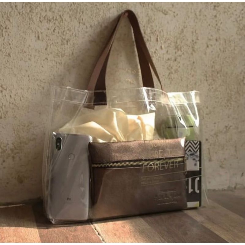

Tas Mika Bening Transparan Tebal, Souvenir Ulang Tahun, Hampers Aqiqah, Tas Snack Ultah Kue Lebaran