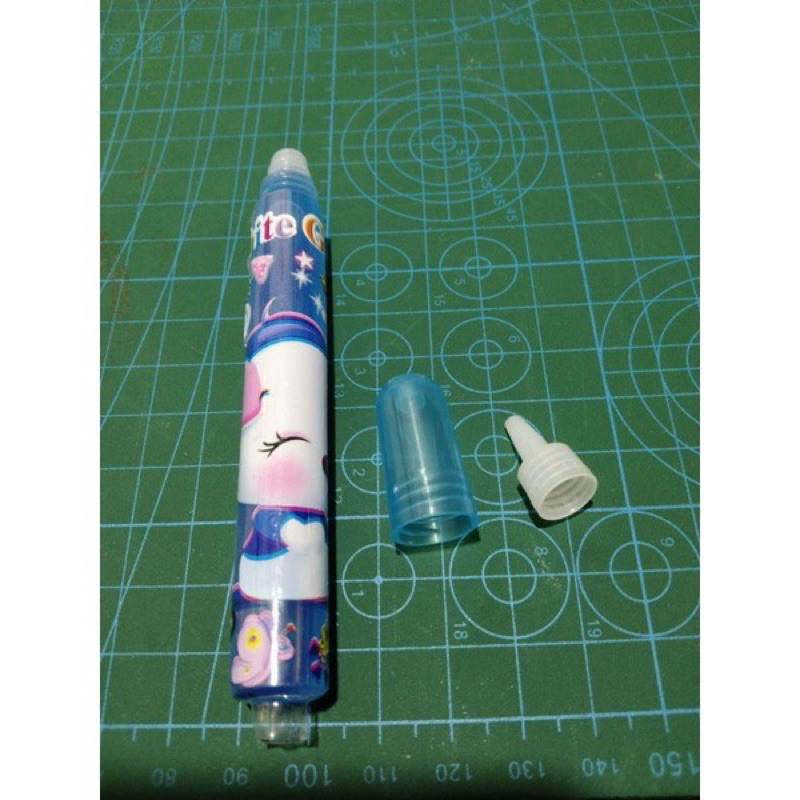 

LEM STIK KECIL /LEM AMPLOP / GLUE STICK KARAKTER