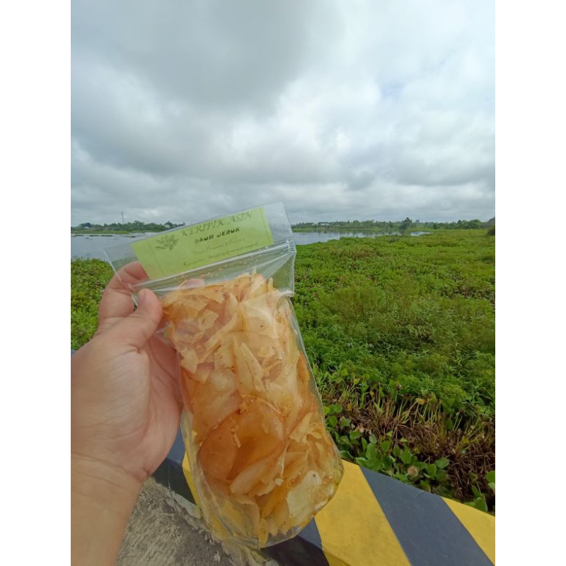 

KERIPIK ASIN DAUN JERUK