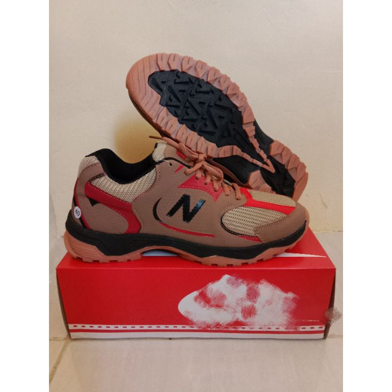 SEPATU OUTDOOR NB BERKWALITAS/SEPATU KERJA/SEPATU PRIA