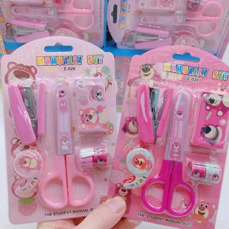 

Set ATK Alat Tulis Set Anak 5in1 Sanrio lotso ATK Sekolah
