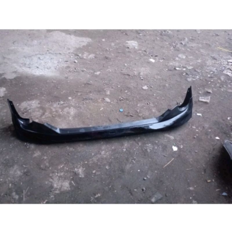 bodykit depan Agya TRD tahun 2018