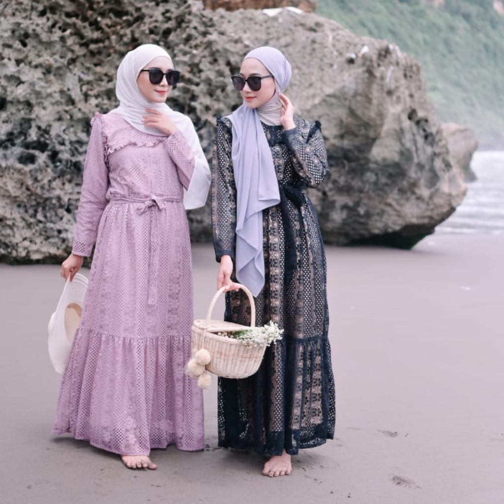 AUDRINA BUSANA | SHERYL SALSA GAMIS BROKLAT TILE BLACK SERIES | CORNELLI GAMIS BROKAT VINTAGE LACE G