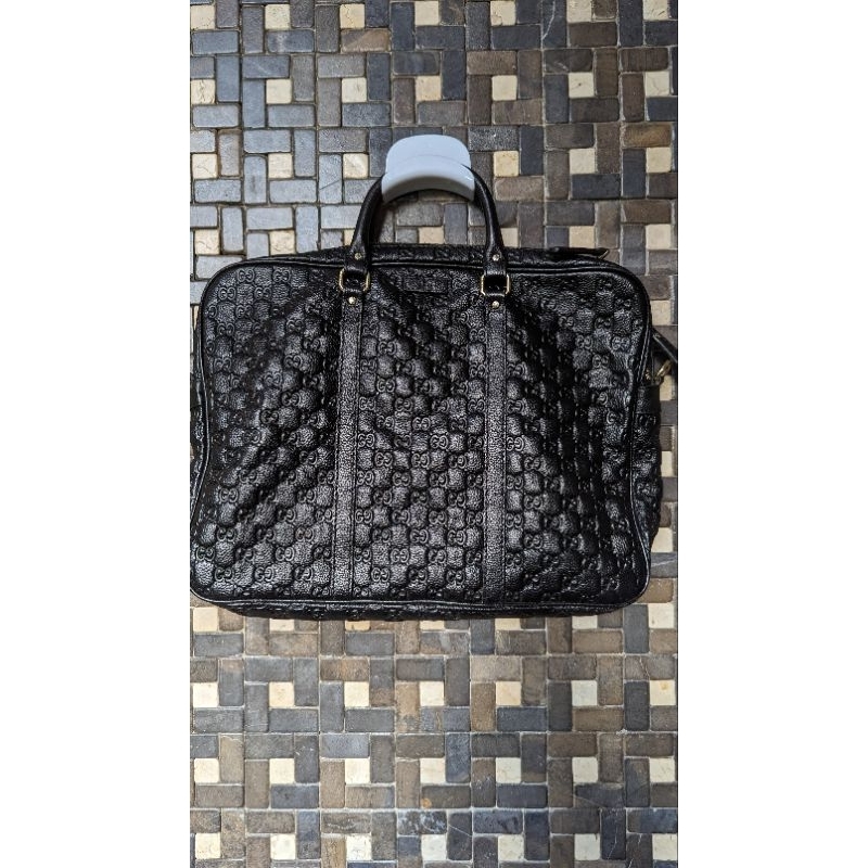Tas laptop merk Gucci