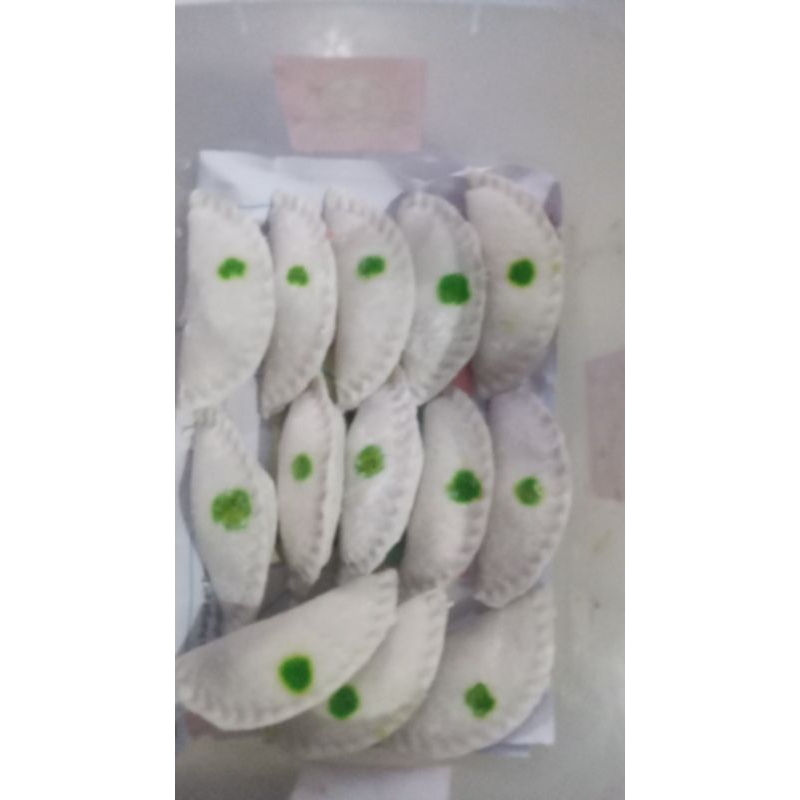 

Cireng isi ayam suwir pedas