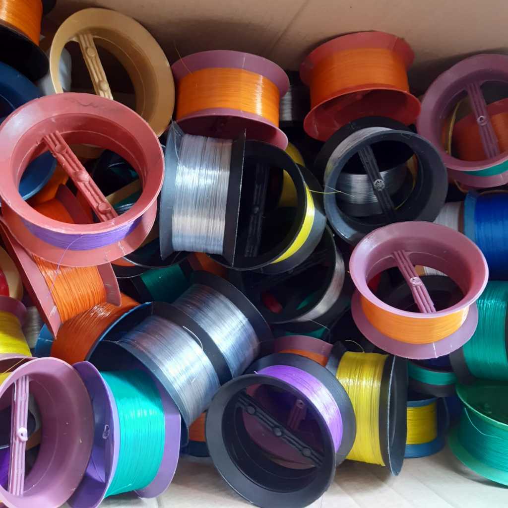 BENANG GULUNGAN LAYANGAN / BENANG LAYANGAN / BLADU KENUR LAYANGAN