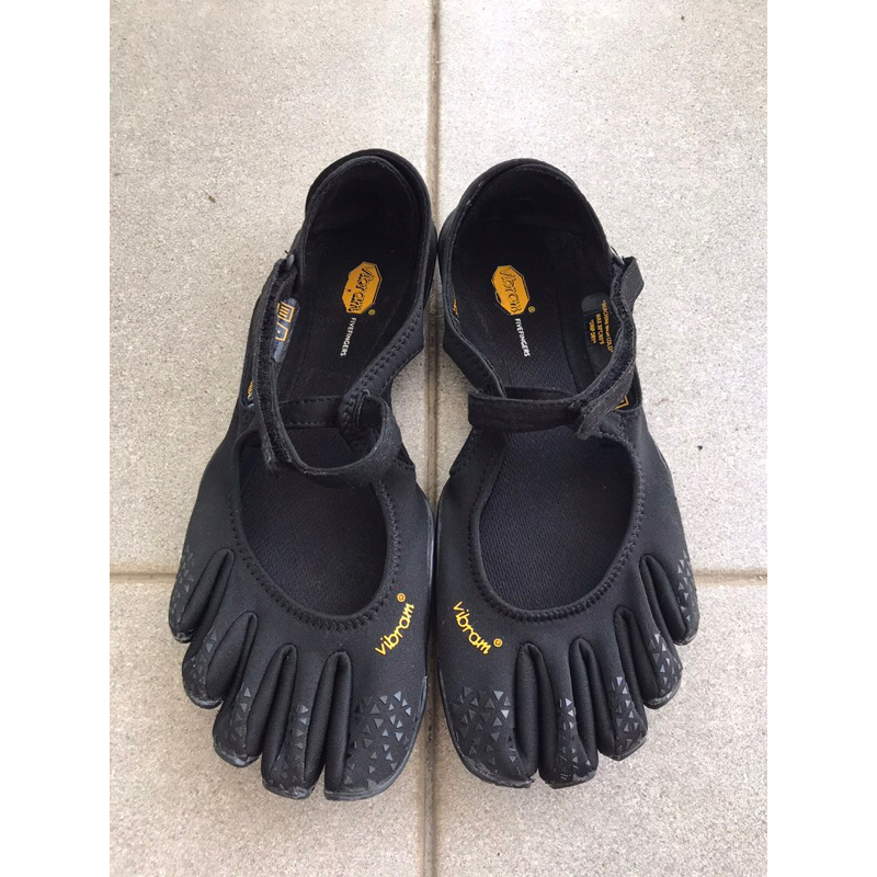 Vibram FiveFingers V-Soul Black Original Sepatu Poundfit [Preloved]