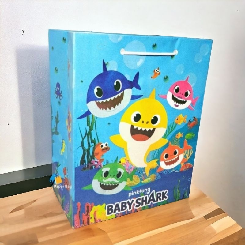 

Piper Bag / Tas Souvenir Karakter Bagus dan Lucu Ukuran P20 L10 T25 cm