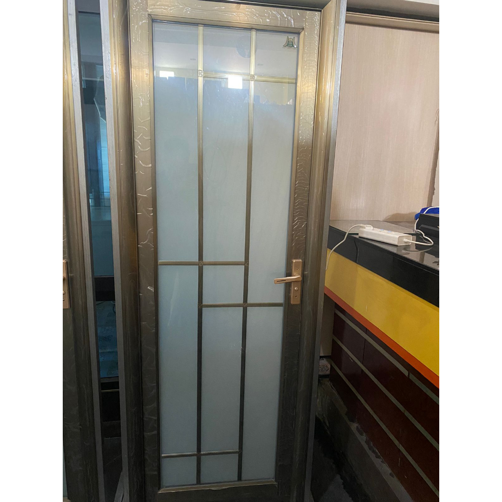 INTU KAMAR MANDI FULLSET DENGAN KUSEN DAN HANDLE / PINTU KAMAR MANDI KACA / PINTU KAMAR MANDI