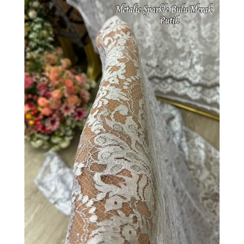 Bakal Kebaya Kain Brukat Brokat Pengantin Metalik Glossy 2,5 Mtr