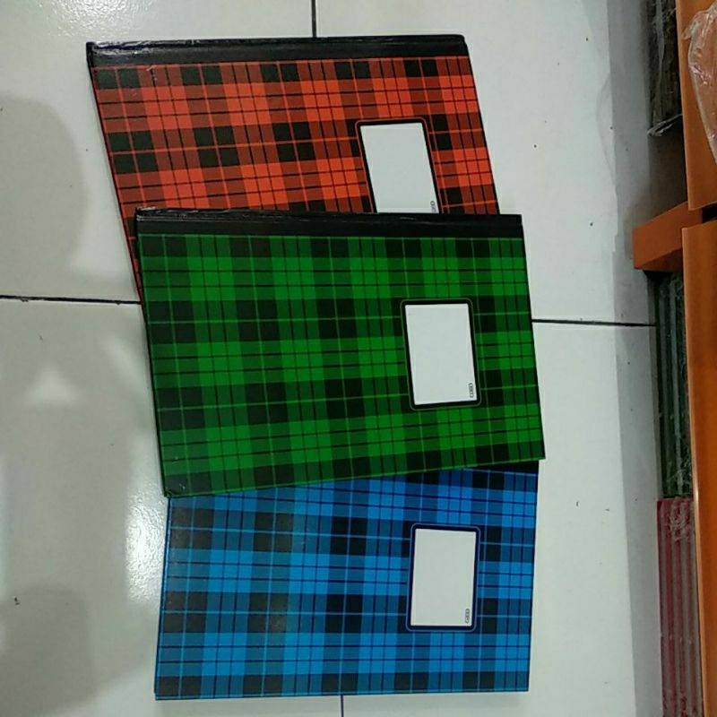 

Buku kiky folio isi 200