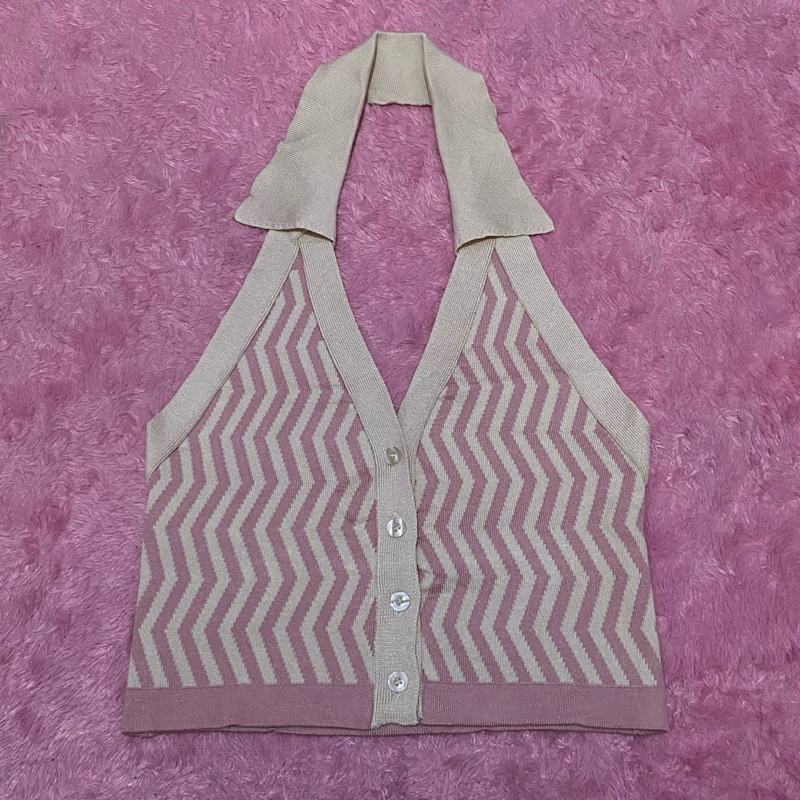 v halter neck knit crop top