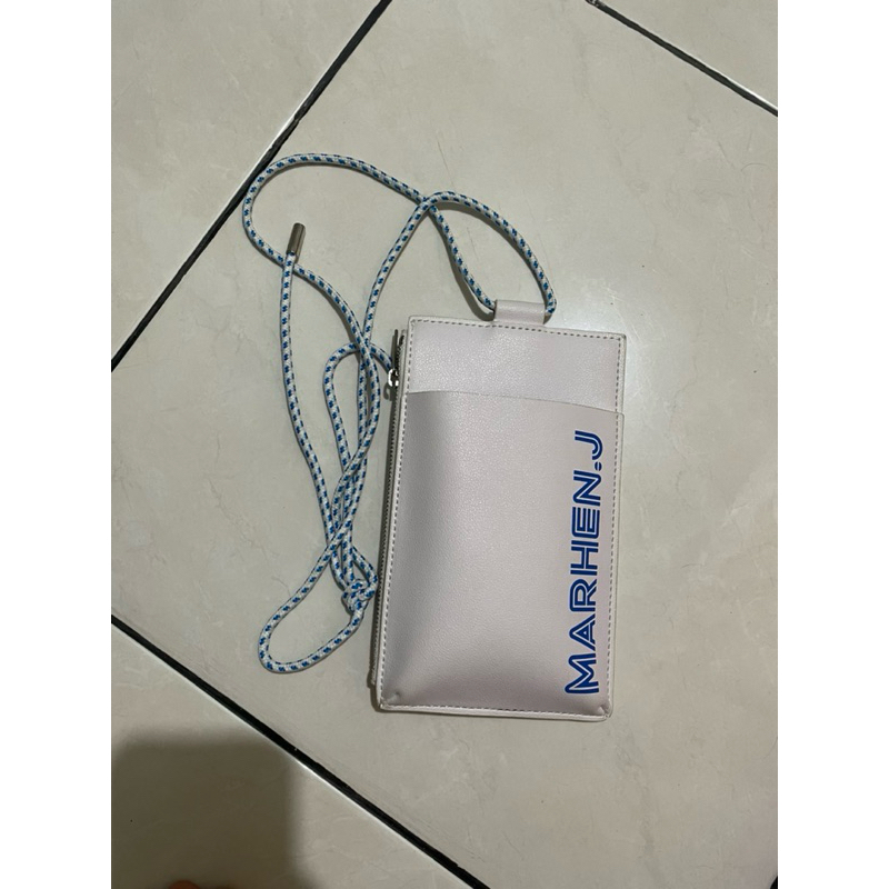 Preloved Marhen J Lolly Phone Bag White Blue
