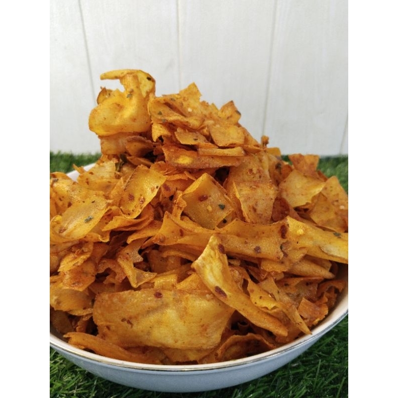 

Keripik Singkong Pedas Gurih Daun Jeruk 1kg