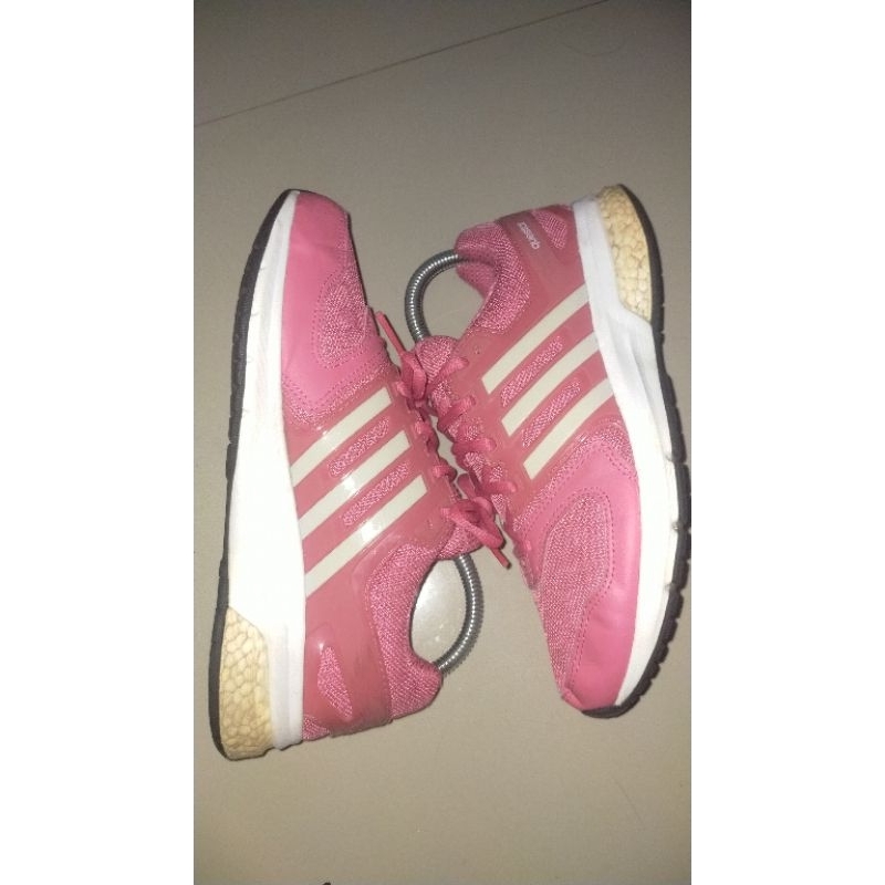 Sepatu Adidas (Size : 38)