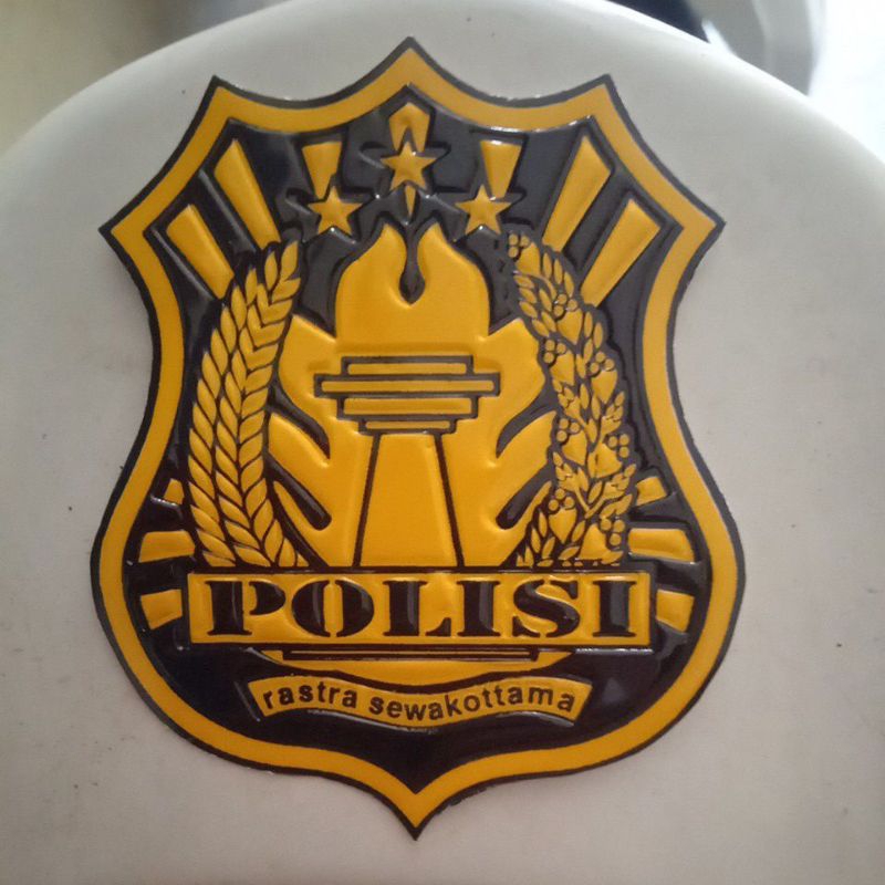 

Stiker embos logo Polisi Kewenangan