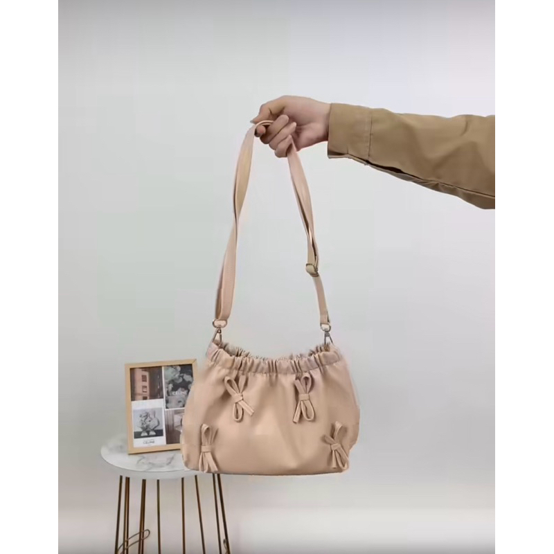 SLINGBAG COQUETTE BAG