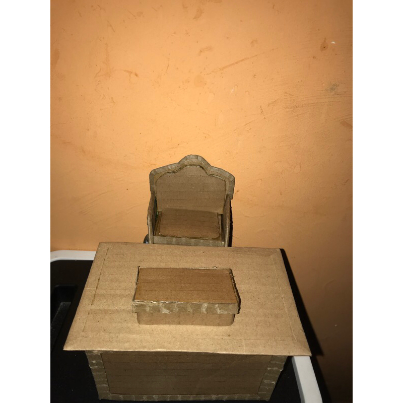 

miniatur lucu dari kardus