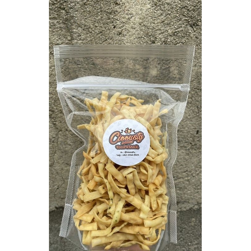 

kue bawang / stick bawang renyah gurih 250 gram