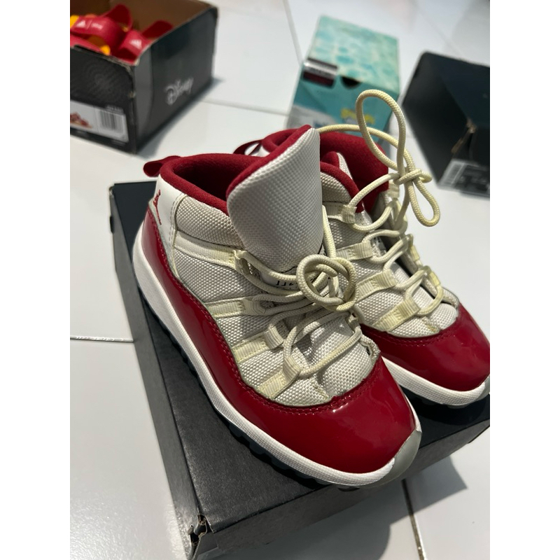 Preloved Jordan 11 Retro Toddler