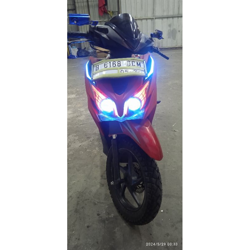 Biled Vario 125 OLD (KZR) projie 2,5 inc