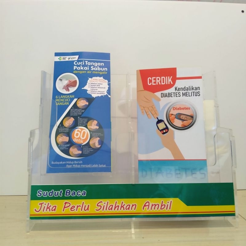 

Akrilik Tempat Leaflet duduk