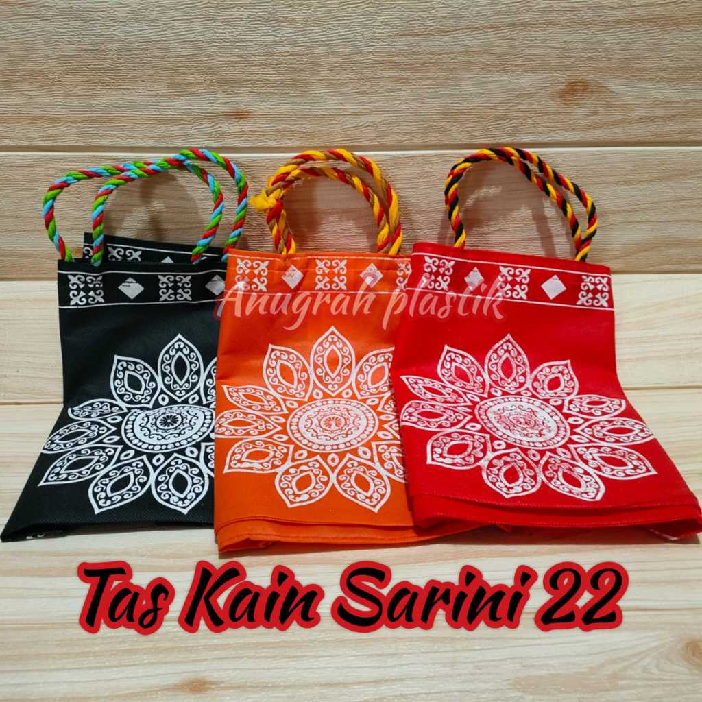 

Tas Kain Sarini Uk 22 Motif / Tas Kain Box Uk 22 Motif PER LUSIN