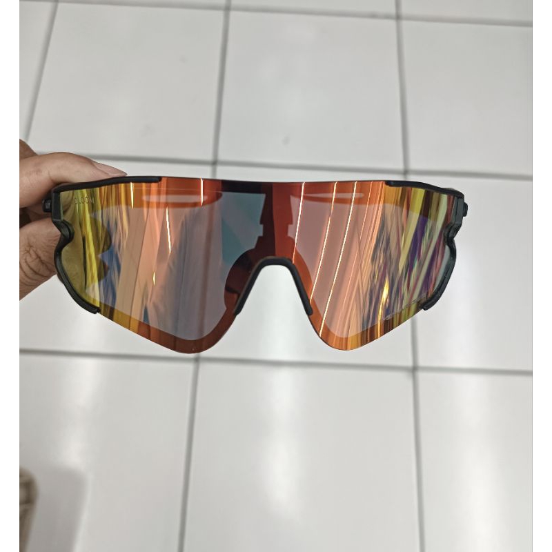 KACAMATA SEPEDA POLARIZED KACAMATA GOWES