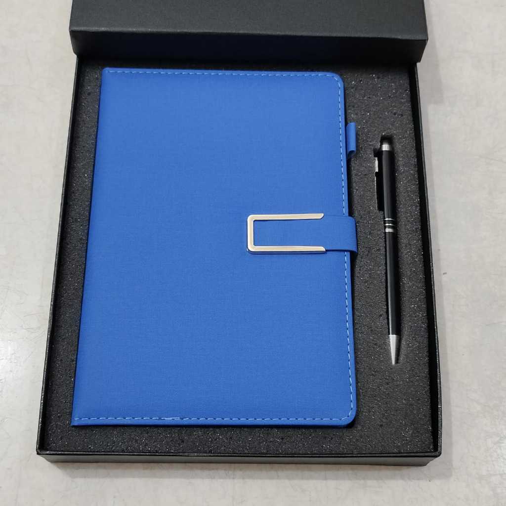 

[Free Nama] Gift Set Agenda+Pulpen+Box Exclusive SC-AG30BS254 | Notebook Agenda Kerja Kulit A5 & Pulpen Stylus 2in1 | Binder Kulit cocok untuk hadiah temen, bos, dan tukar kado, Hampers 2in1