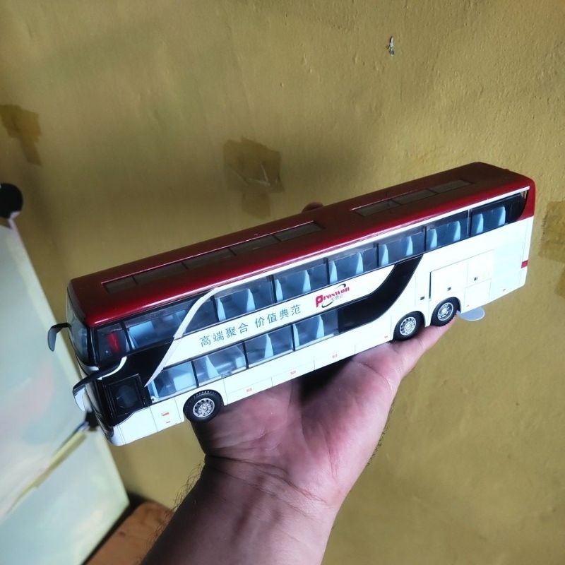 diecast miniatur bus double Decker miniatur tingkat