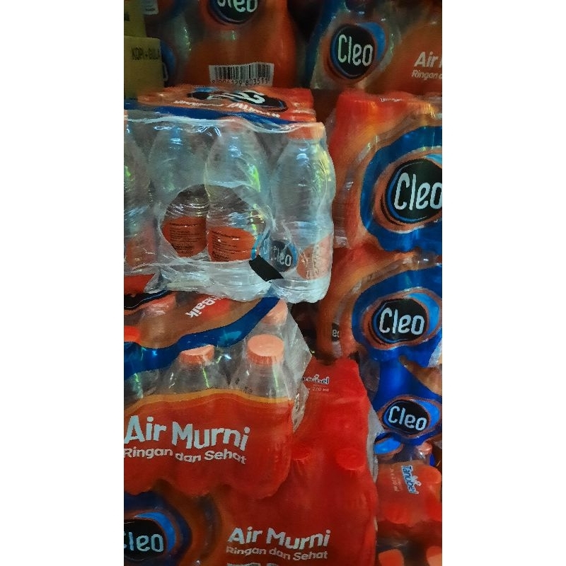 

Air Murni CLEO 220ml / CLEO CUP 220ml / CLEO galon 12.9L / CLEO 550ml