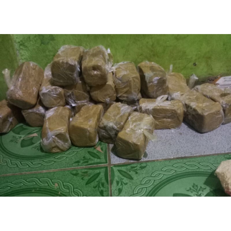 Tanah liat untuk bahan prakarya/kerajinan lainya 1KG