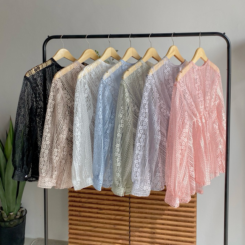 Bushra Blouse | korean blouse | ootd lebaran kondangan | vielaa.id