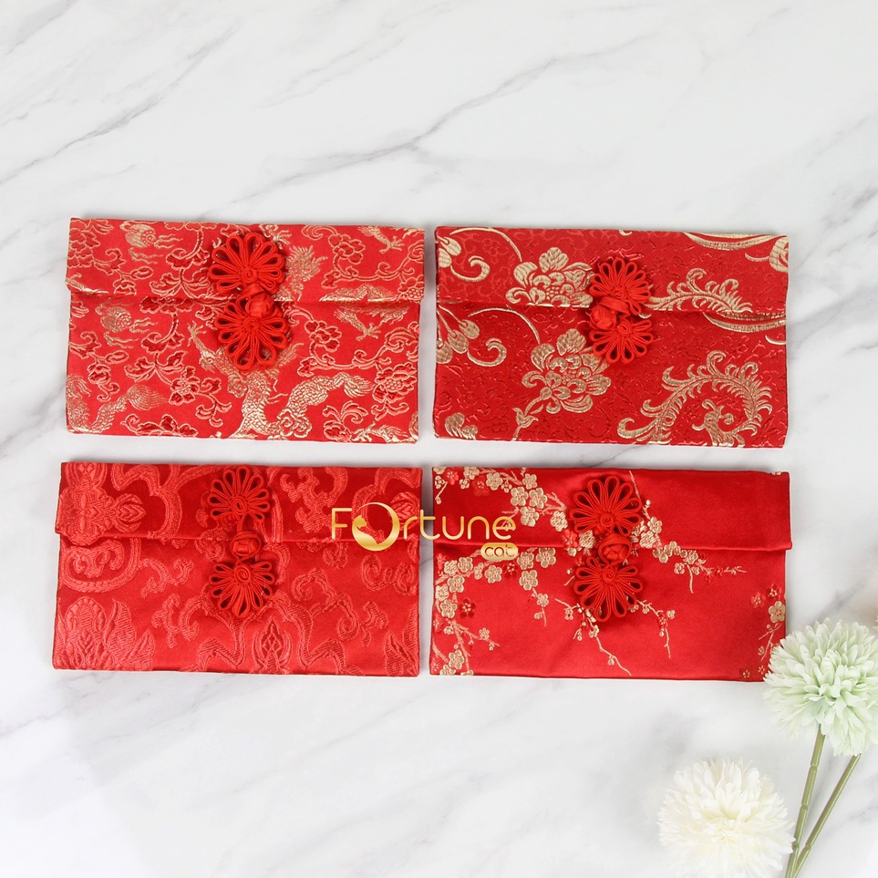 

Klasik Angpao Imlek 224 Kain Chinese New Year Sangjit Wedding Engagement Hong bao Red Envelope Kancing