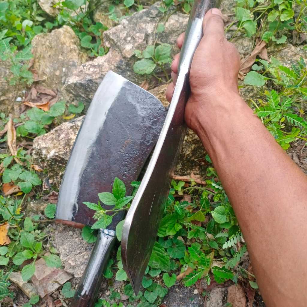 Pisau Cacah Daging dan Tulang Sapi, Tebal 8 mm