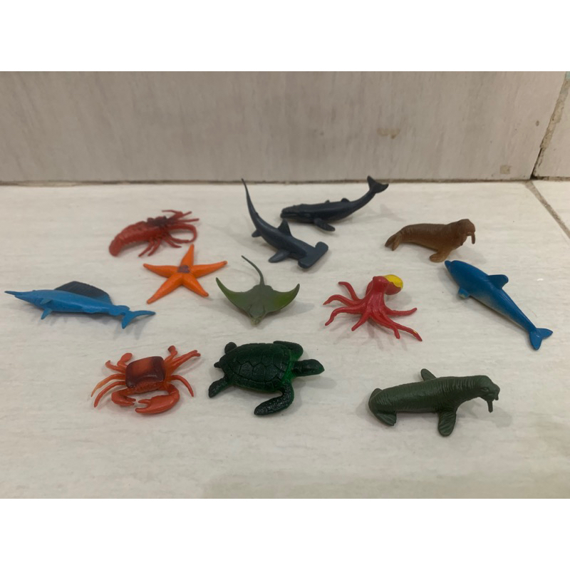 Preloved Mainan Paketan Figure Hewan Laut