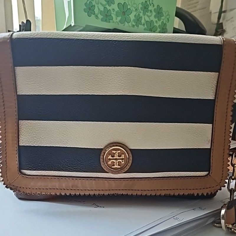 PL TB kerrington strple blue bag/crossby with gold chain