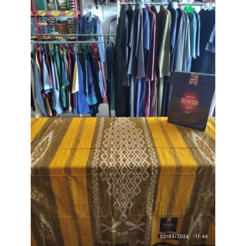 SARUNG ASWAD MOTIF DOBBY KEMBANG