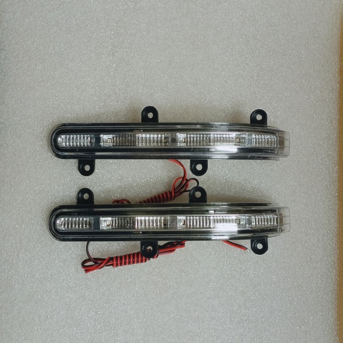 Lampu Sein Spion Avanza/ Lampu Sen Spion Innova/ Lampu Sein Spion Agya