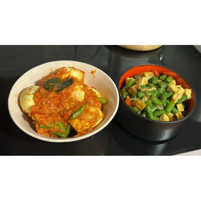 

telor balado mercon. tumis buncis saus tiram