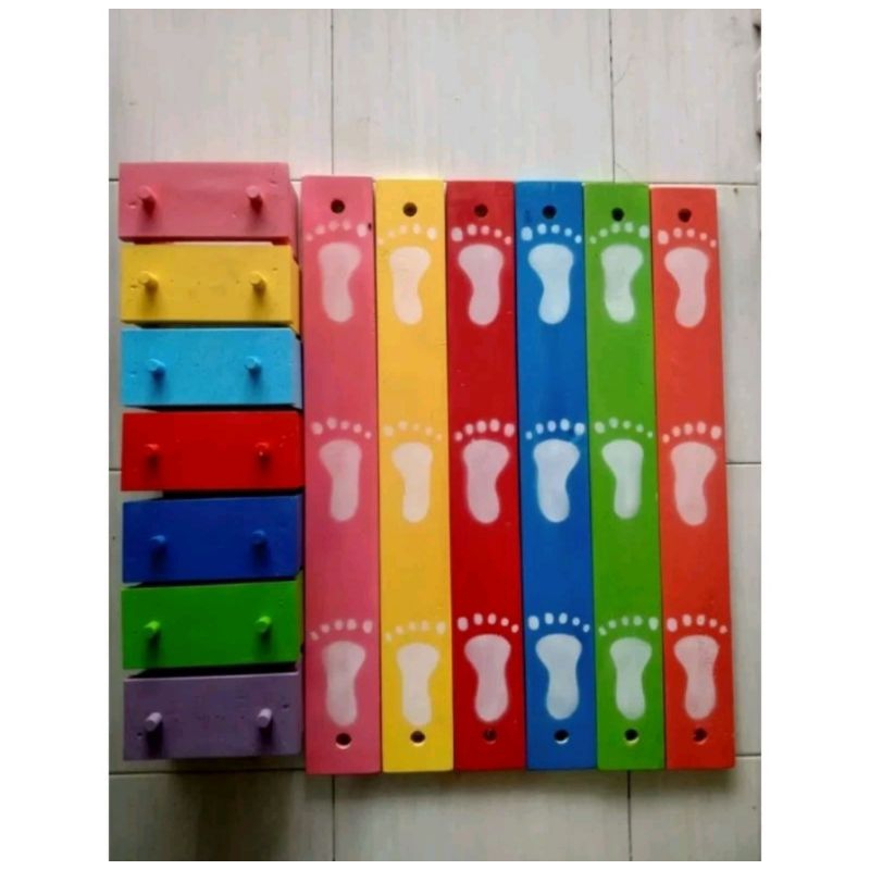 

Papan Titian Kayu Isi 6 Papan//Balancing Beam