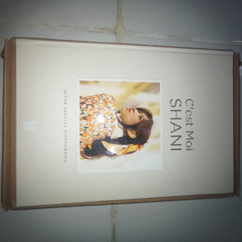 Photobook / PB C'est Moi Shani Official JKT48 ( PHOTOBOOK ONLY NO TTD )