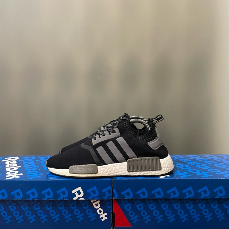 41 - Sepatu Adidas Bekas Second Adidas NMD R1 Key City Bekas Second