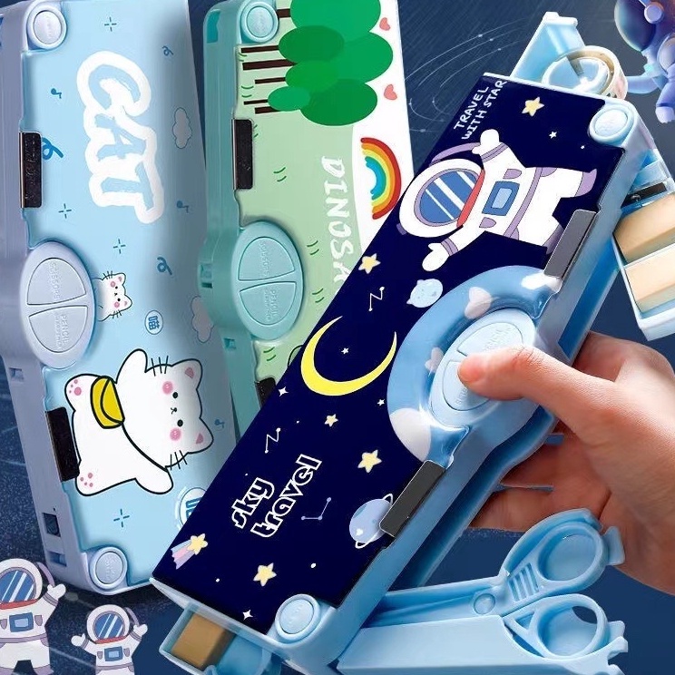 

Tempat pensil anak multifungsi kelas atas ting Pensil Penggaris Rol Penghapus Terisolasi